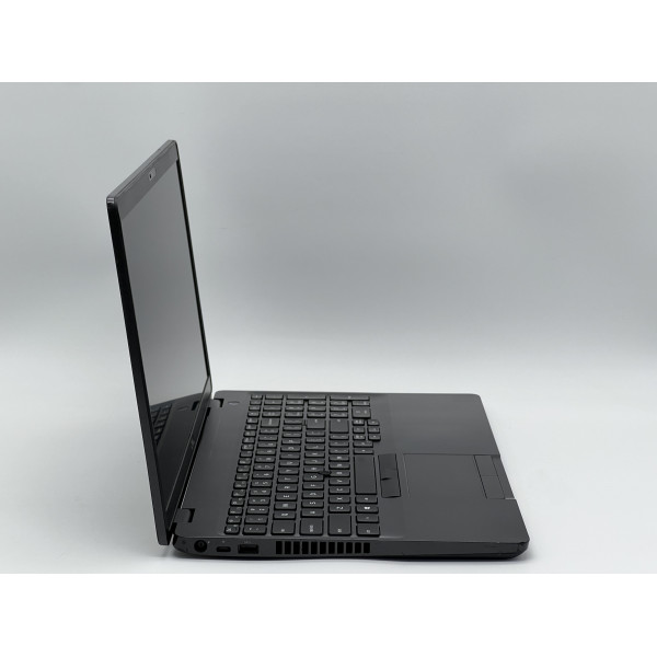 Ноутбук Dell Latitude 5500, i5-8265U, 16 GB, 240 GB, Intel UHD 620, 1920x1080, IPS  БУ