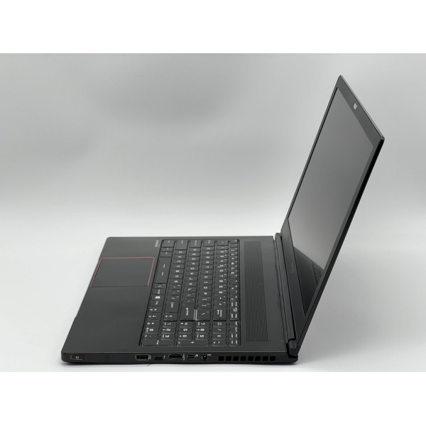 Ноутбук MSI GS63VR 6RF Stealth Pro, i7-7700HQ, 16 GB, 480 GB, NVIDIA GeForce GTX 1060, 1920x1080, TN  БУ