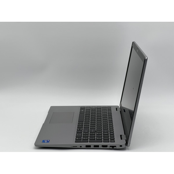 Ноутбук Dell Latitude 5520, i7-1185G7, 16 GB, 240 GB, Intel Iris Xe Graphics, 1920x1080, IPS  БУ
