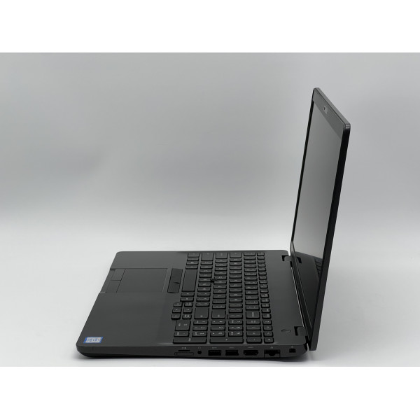 Ноутбук Dell Latitude 5500, i5-8265U, 16 GB, 240 GB, Intel UHD 620, 1920x1080, IPS  БУ