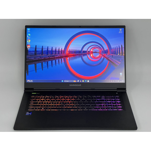 Ноутбук Maingear Vector PRO 2 17, i9-12900H, 32 GB, 960 GB, NVIDIA GeForce RTX 3080 Ti, 2560x1440, IPS  БУ