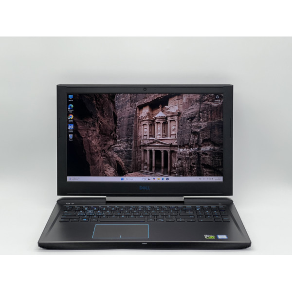 Ноутбук Dell G7 7588, i7-8750H, 16 GB, 960 GB, NVIDIA GeForce GTX 1060, 1920x1080, IPS  БУ