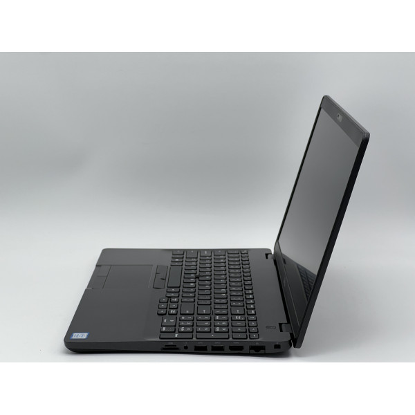 Ноутбук Dell Latitude 5500, i5-8265U, 16 GB, 240 GB, Intel UHD 620, 1920x1080, IPS  БУ