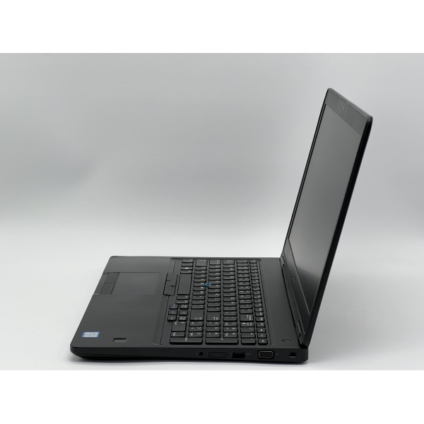 Ноутбук Dell Latitude 5591, i7-8850H, 16 GB, 480 GB, NVIDIA GeForce MX 130, 1920x1080, IPS  БУ