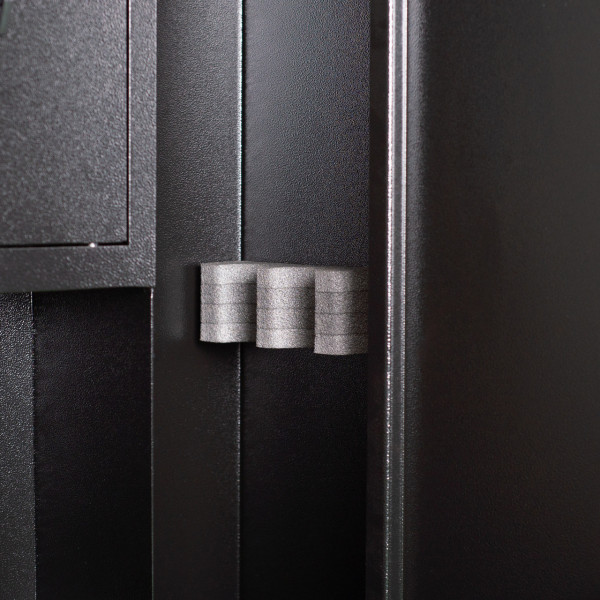 Сейф збройовий ШОЕ-1250, чорний