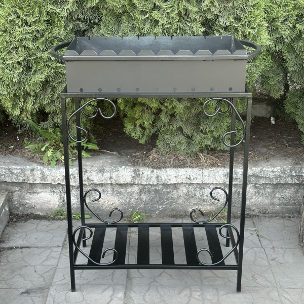 Мангал Mzavod Гефест на 9 шампурів 3мм на дровниці