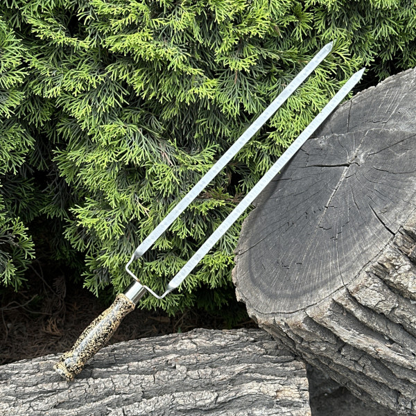 Подвійний шампур Mzavod з дерев'яною ручкою 630х12х3мм мармуровий