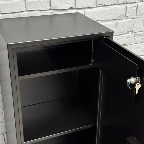 Офісний сейф СБЕ-880 чорний