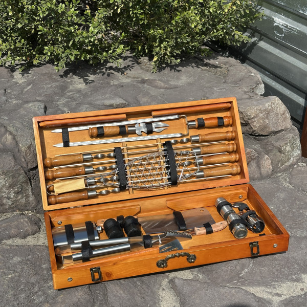 Подарунковий набір Mzavod Майстер Гриль кейс-столик світлий