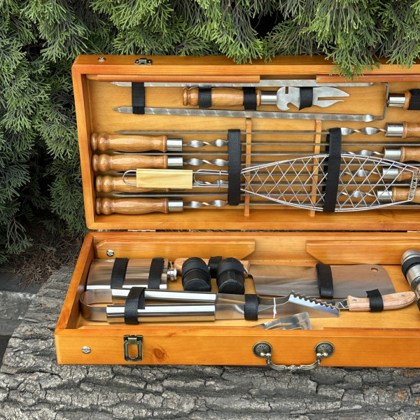 Подарунковий набір Mzavod Майстер Гриль кейс-столик світлий