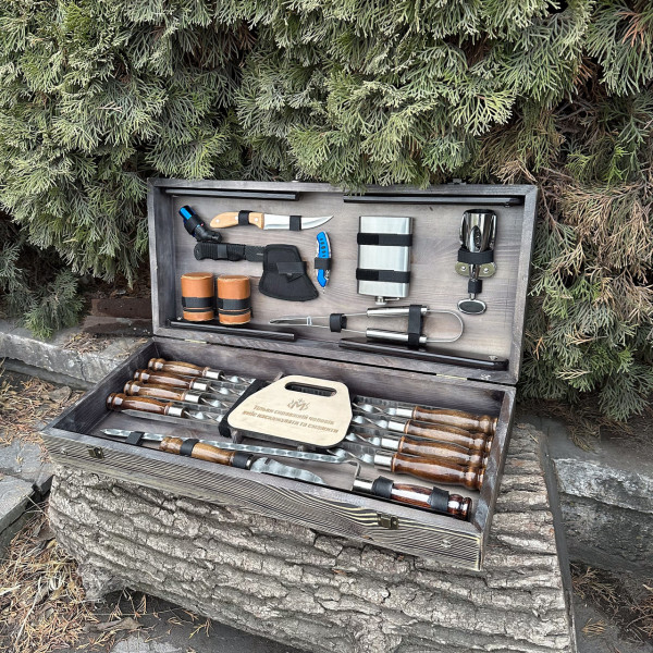 Подарунковий набір Mzavod Отаман кейс-столик темна текстура