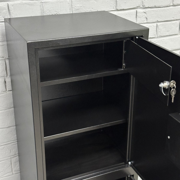 Офісний сейф СБЕ-1220/2 чорний