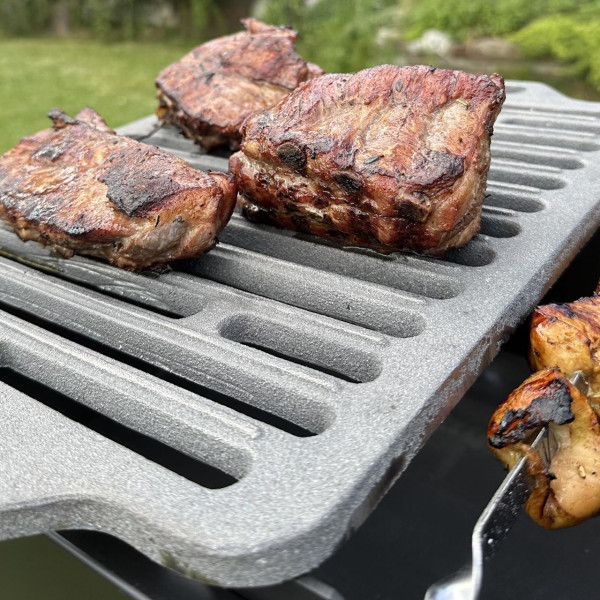 Універсальна чавунна Решітка-гриль Mzavod з ручками 420х300мм