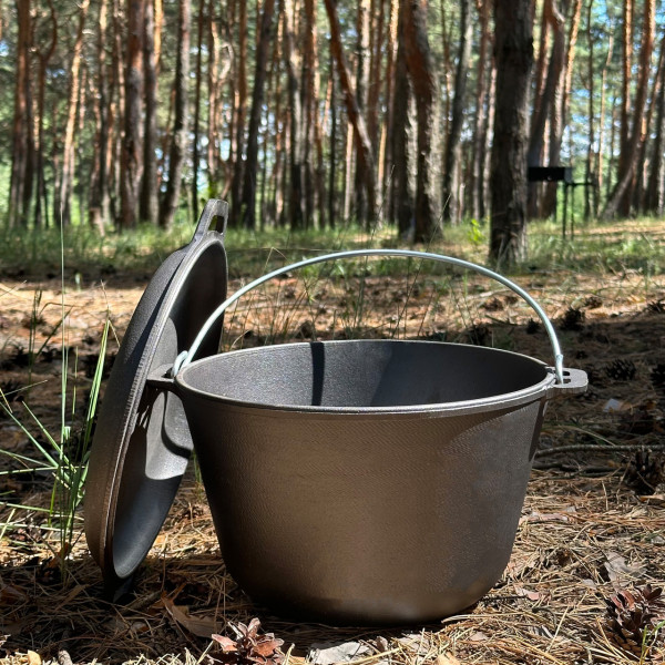 Казан туристичний КТ-10КС чавунний з кришкою-сковородою 10л