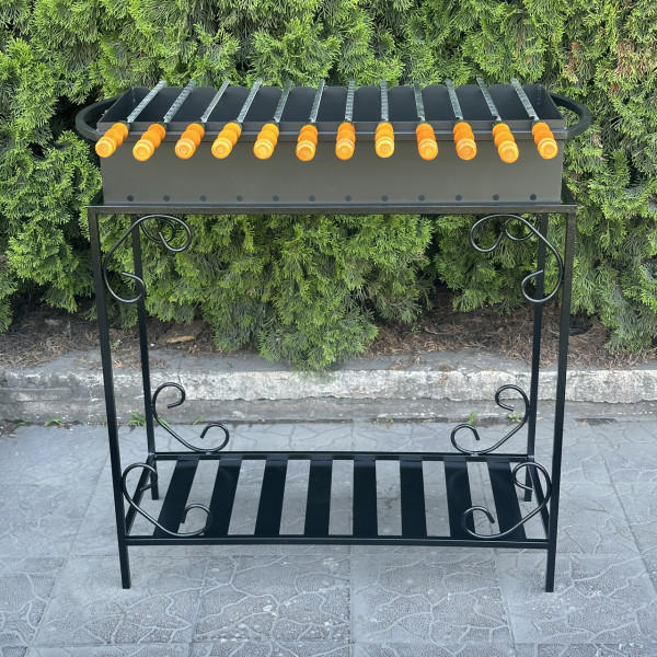 Мангал Mzavod Гефест на 12 шампурів 4мм на дровниці