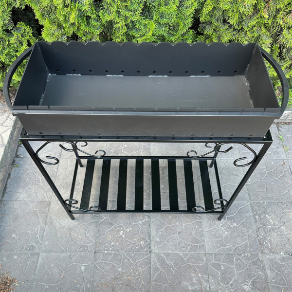 Мангал Mzavod Гефест на 12 шампурів 4мм на дровниці