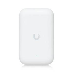 Точка доступа Ubiquiti UniFi UK-Ultra (AC1200, 2x2 MIMO, 1xGbE, 20 dBm + 2хRP-SMA для дополнительных внешних антенн, PoE)